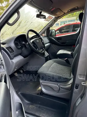 Hyundai H1 2014 Gray