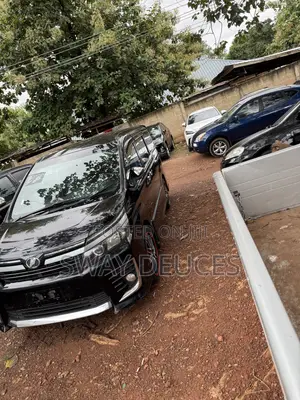 Toyota Voxy 2015 Black