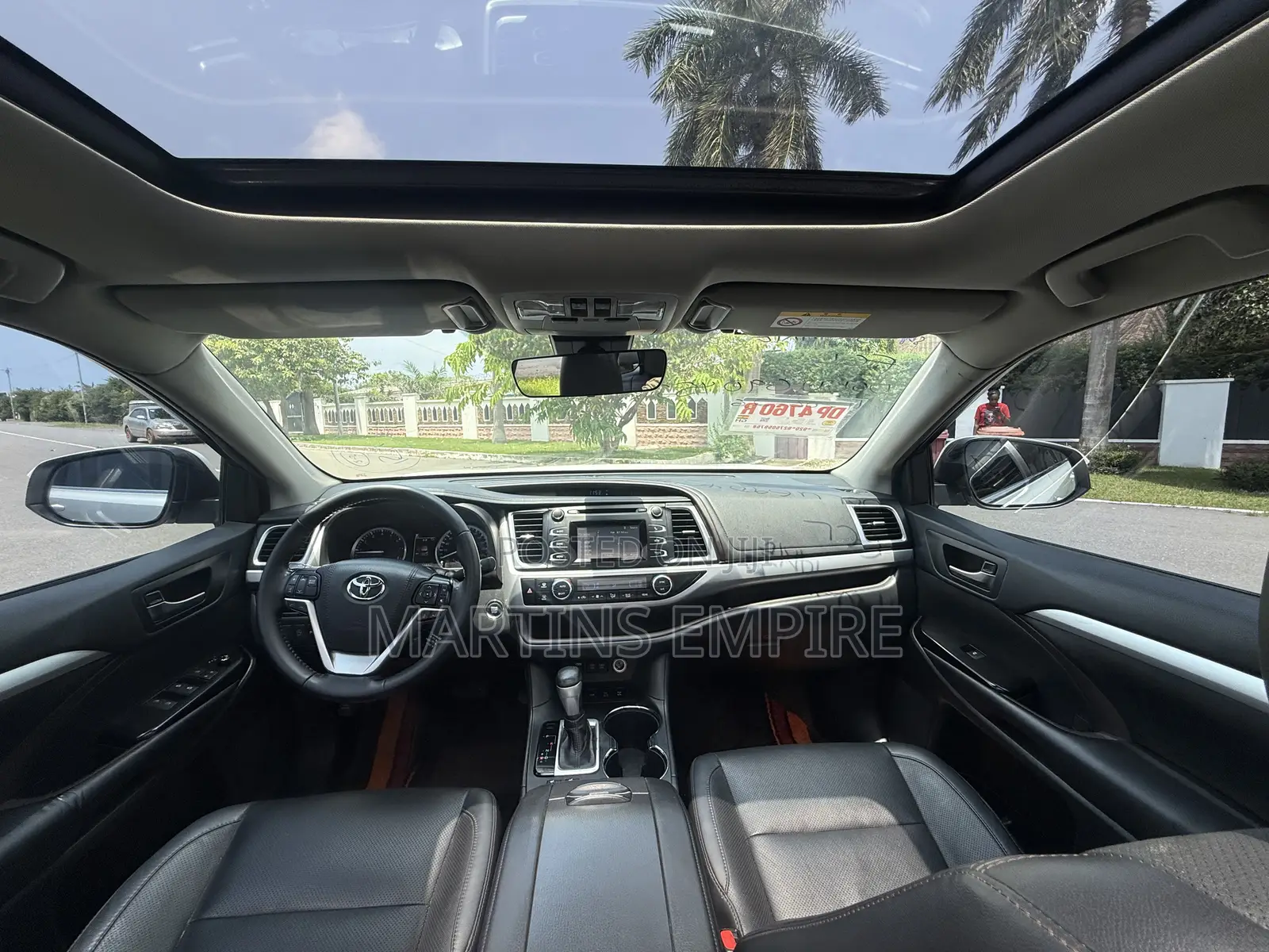 Toyota Highlander XLE 2019 White