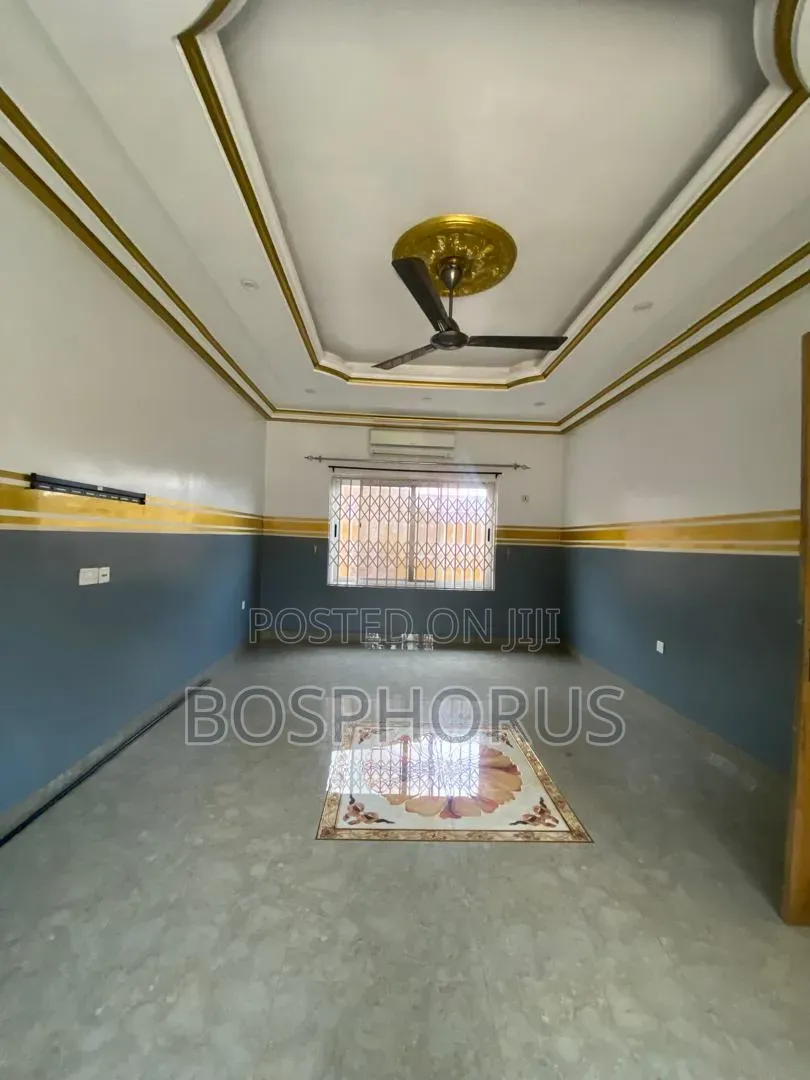 2bdrm Apartment in Santa Maria, School Complex Area for rent
