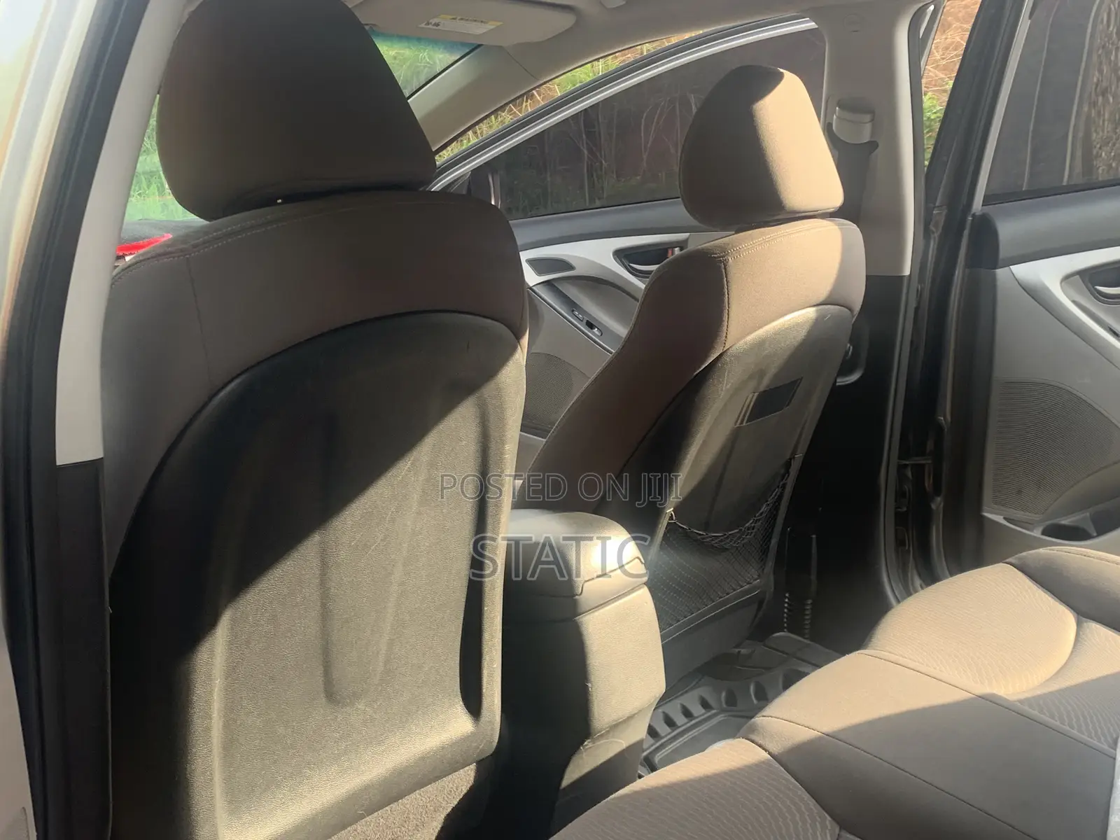 Hyundai Elantra SE 4dr Sedan (1.8L 4cyl 6M) 2014 Silver