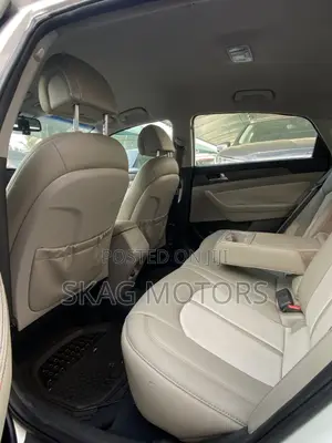Hyundai Sonata Sport 4dr Sedan (2.4L 4cyl 6A) 2015 White