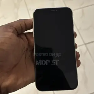 Apple iPhone XR 64 GB White