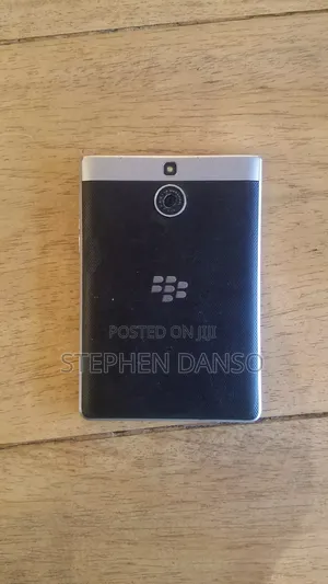 BlackBerry Passport AT&T 32 GB Silver