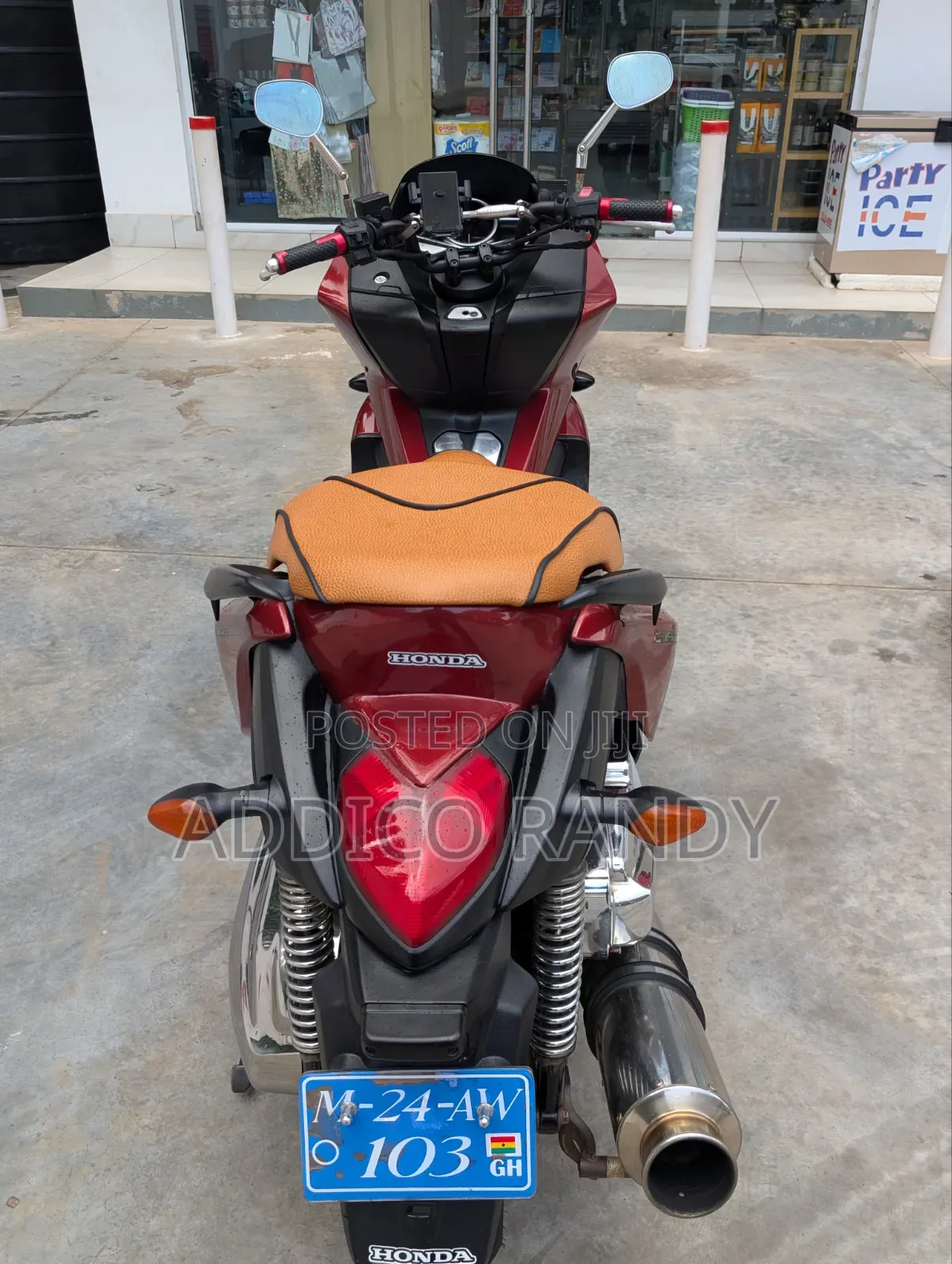Honda Forza 2017 Red