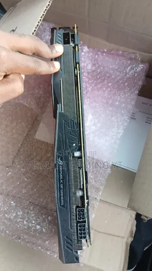 Asus Rog Strix