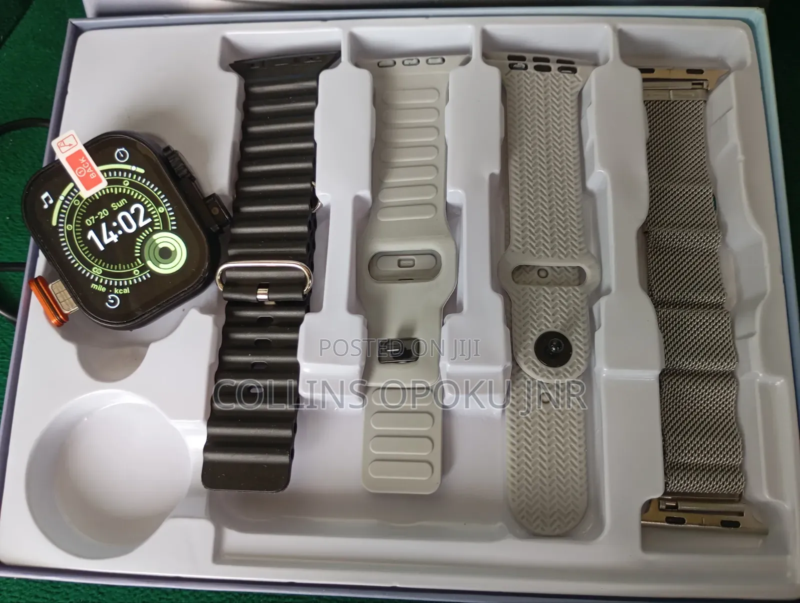 Ultra-X89 Smart Watch With Sim Slot and Camera + 4 Xtra Straps - Black