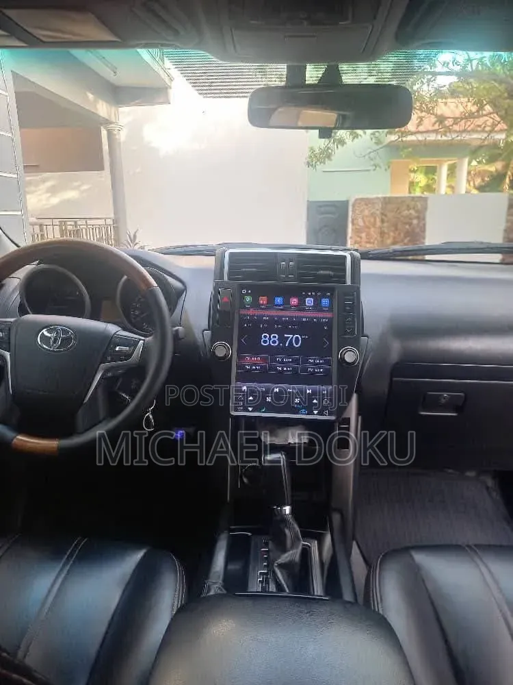 Toyota Land Cruiser Prado 2009 Black