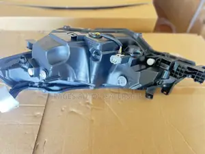 2018 Toyota Corolla Headlight