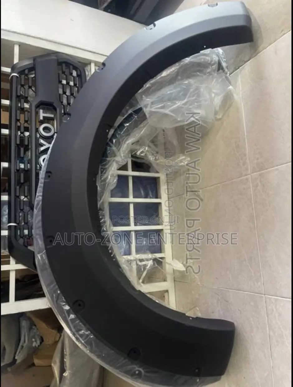 Ford F-150 2017-2025 Fender Flares/Fender Mouldings