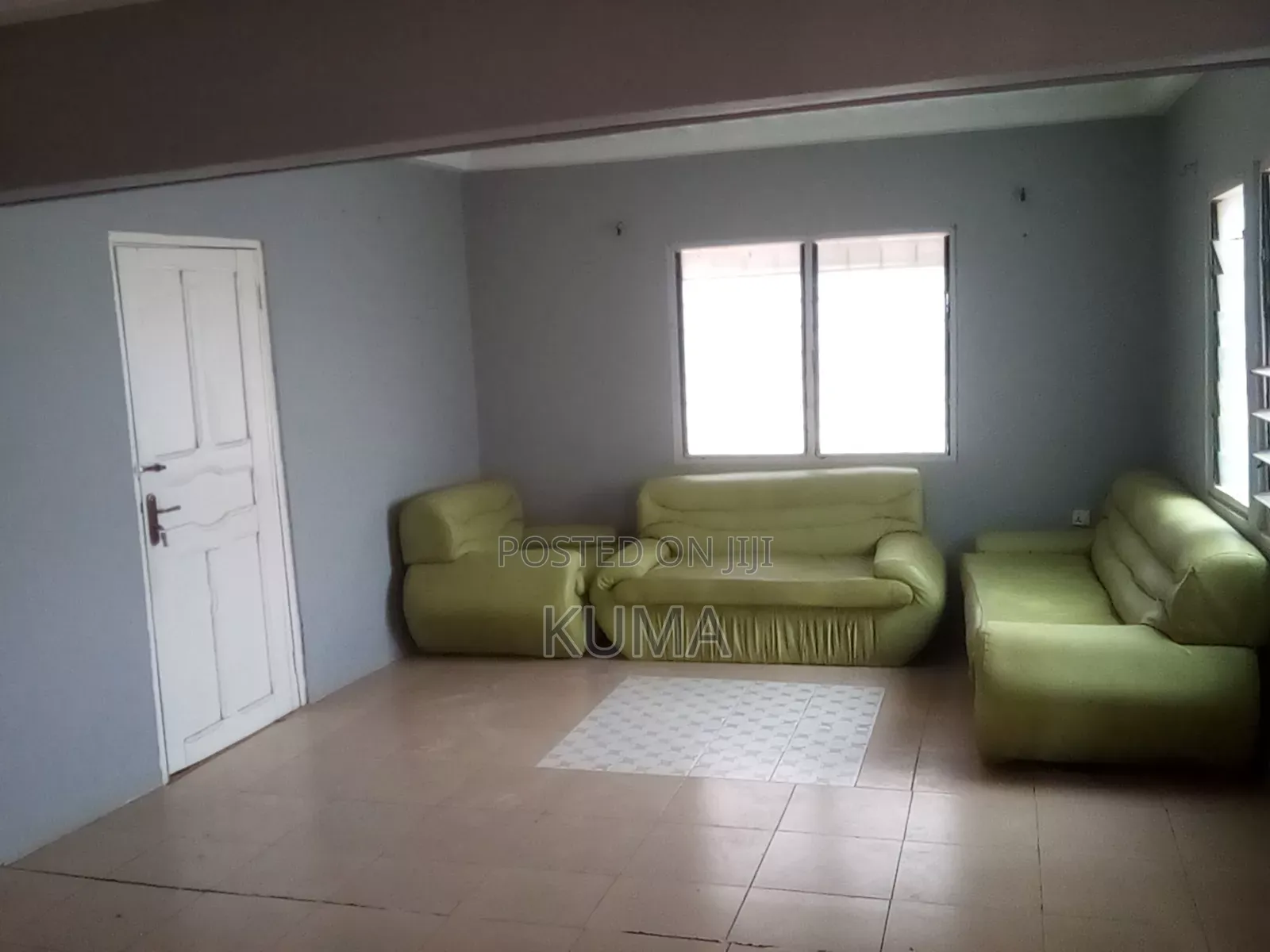 3bdrm Apartment in Awoshie for rent