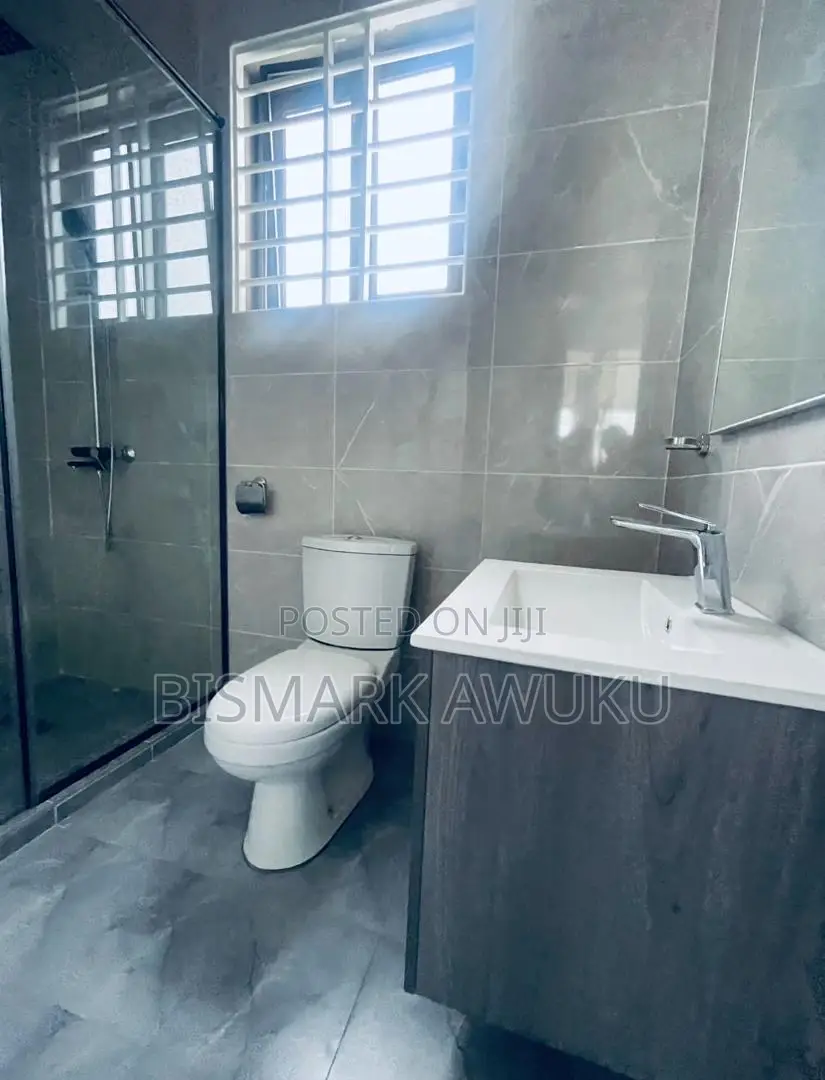 4bdrm House in East Legon for sale