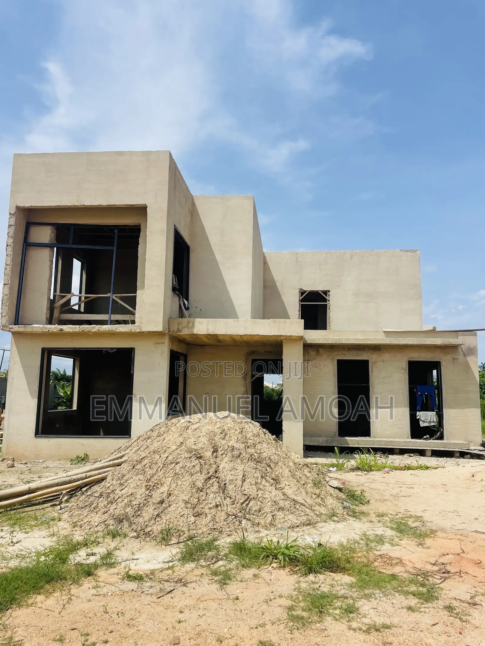 5bdrm House in Amoah, Takoradi for sale