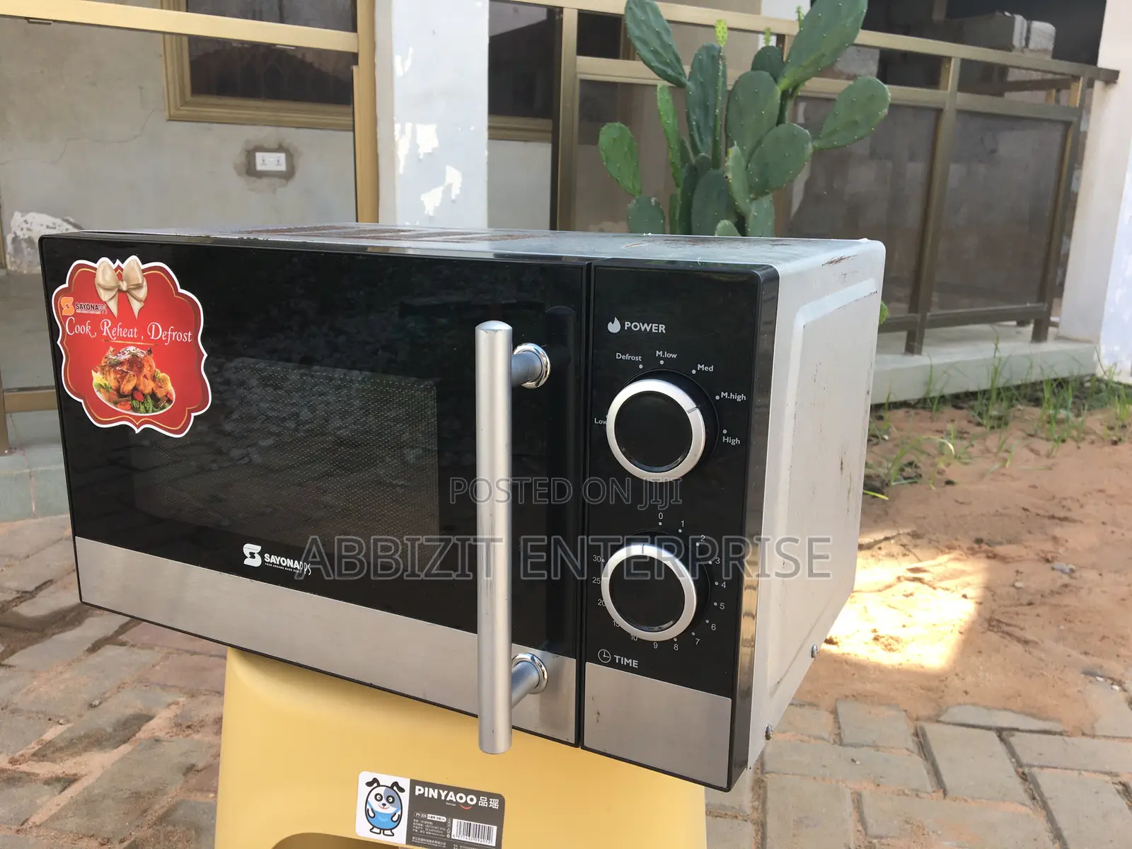 Sayona Mirror 20 Liter Microwave