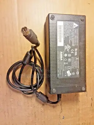 Delta Electronics Ac/Dc Adapter 4 Pins.12v~12.5a. 150w