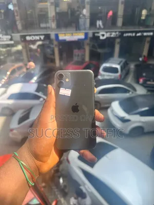 Apple iPhone 11 64 GB Black