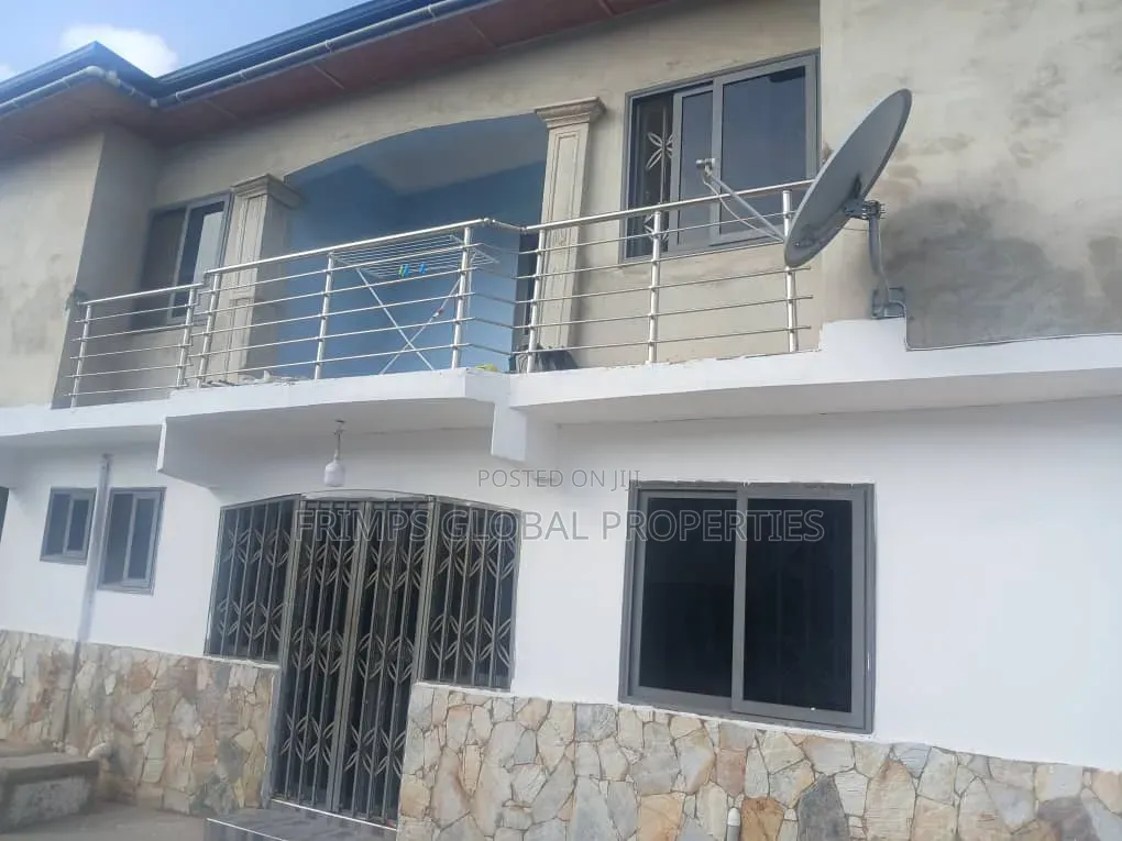 1bdrm Apartment in West Hills Mall Area for rent