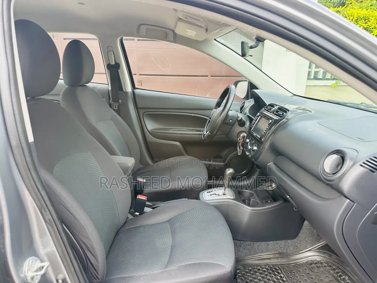 Mitsubishi Mirage 2018 Silver