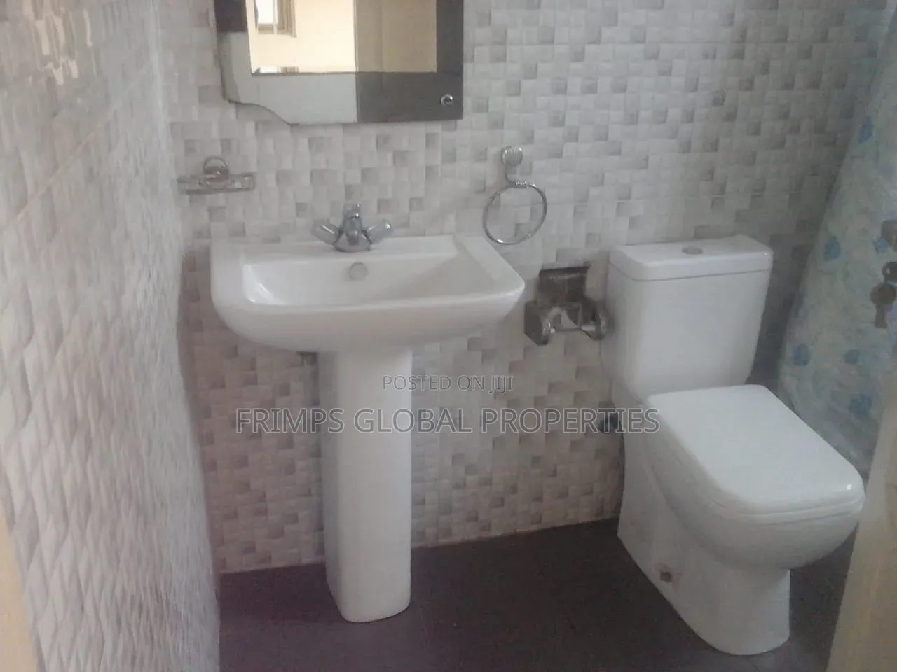 4bdrm House in West Hills Mall Area for rent