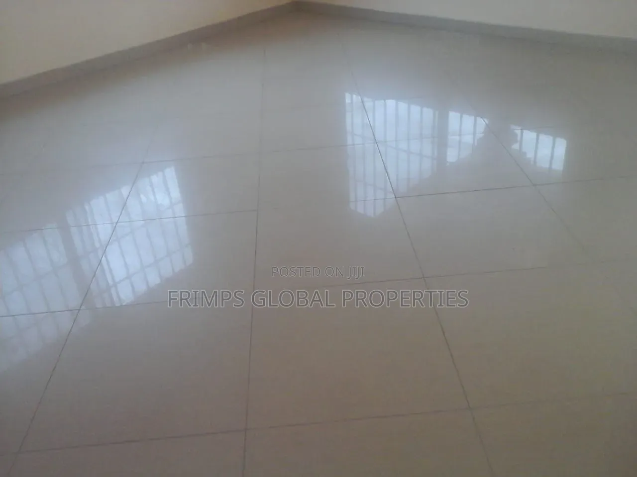 4bdrm House in West Hills Mall Area for rent