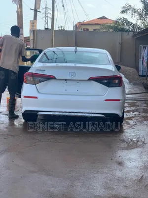Honda Civic 2022 White