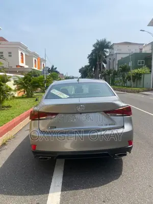 Lexus IS 350 AWD 2019 Silver