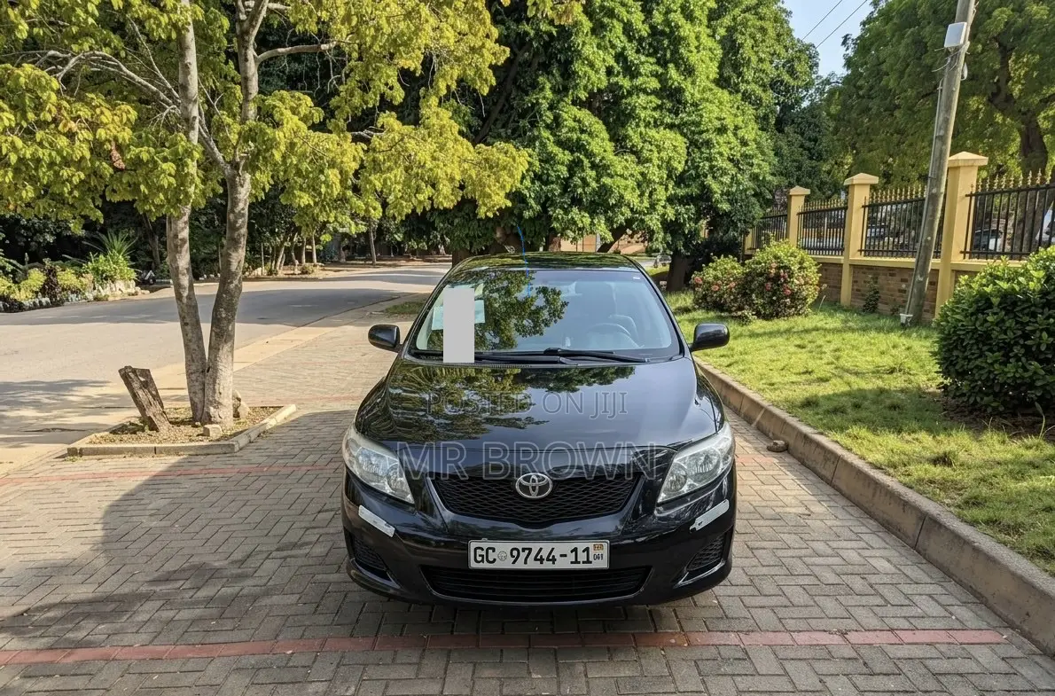 Toyota Corolla LE 4dr Sedan (1.8L 4cyl 4A) 2010 Black