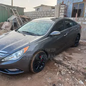 Hyundai Sonata GLS Sedan FWD (2.4L 4cyl 6A) 2012 Gray
