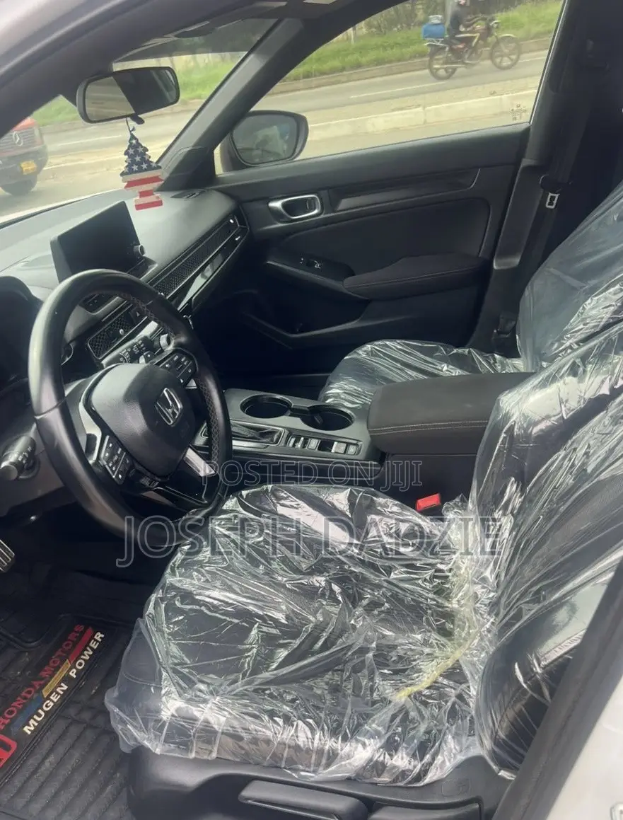 Honda Civic 2023 White