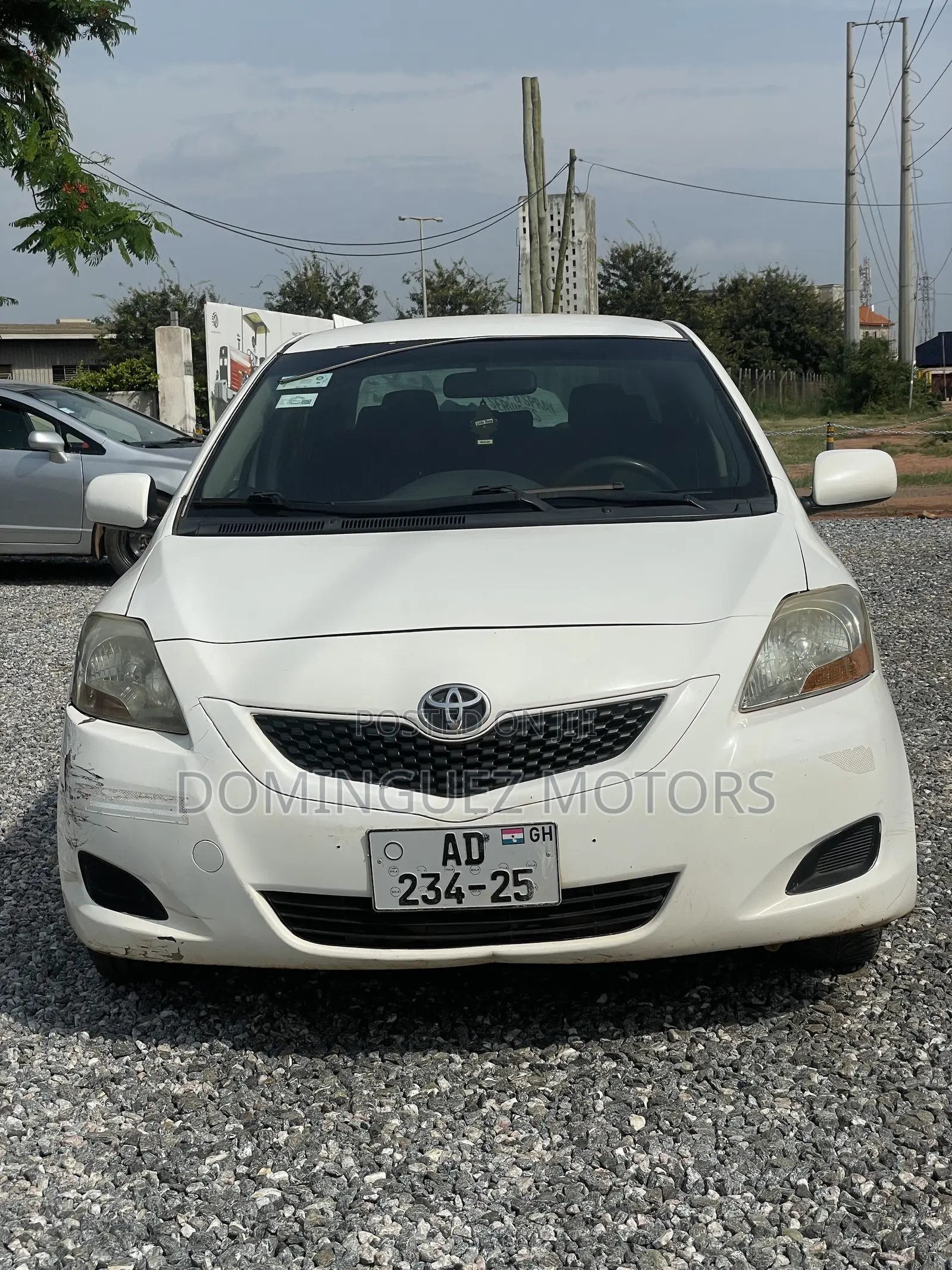 Toyota Yaris 2012 White