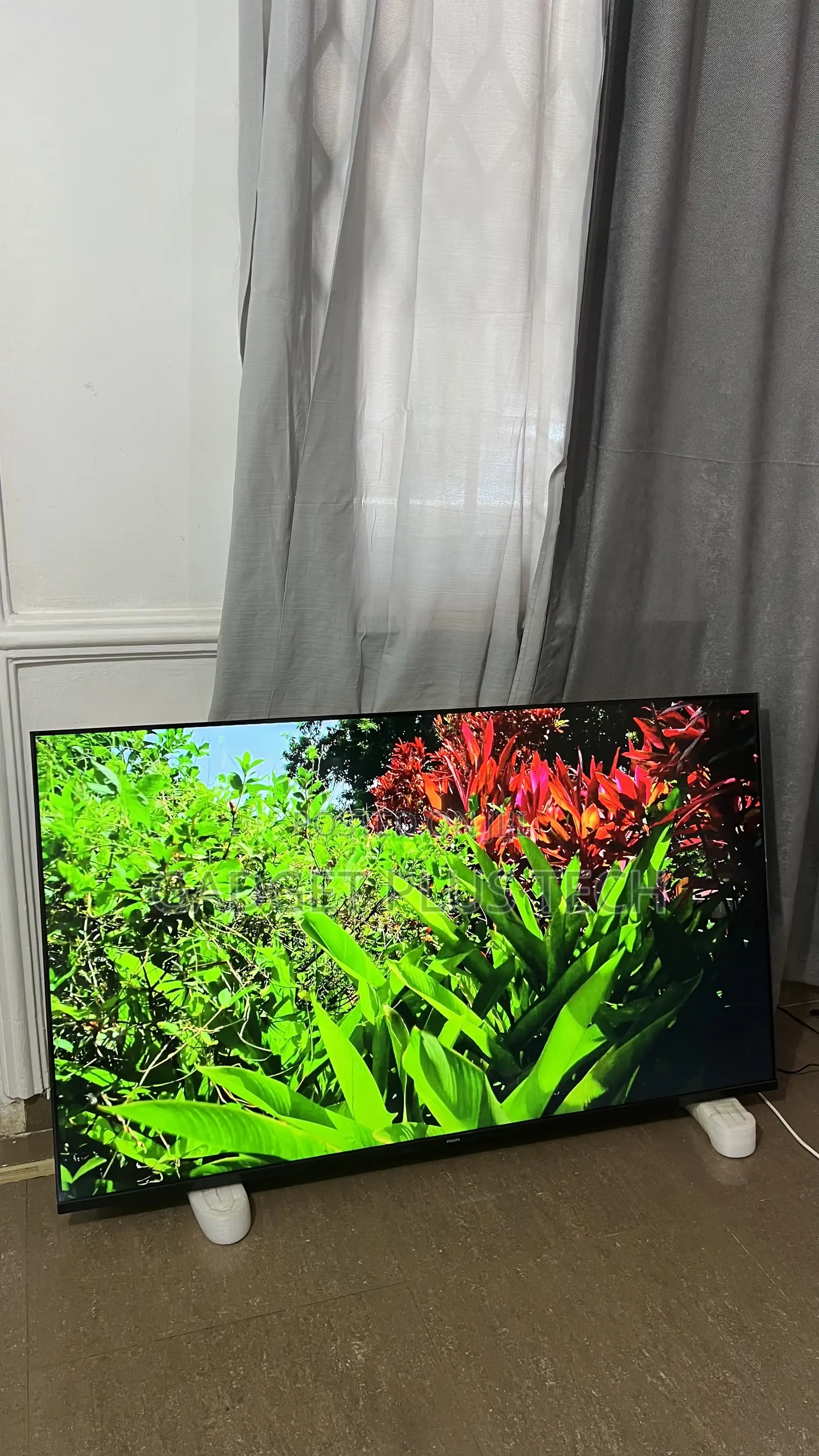 2022 65” Philips Uhd Andriod Smart Tv From Europe