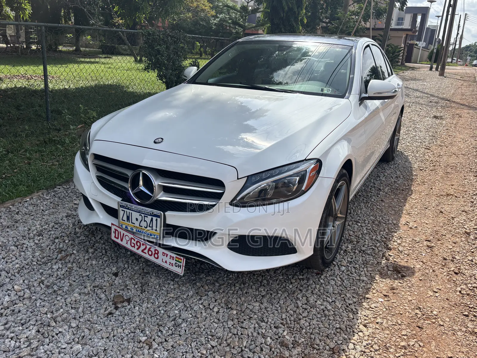 Mercedes-Benz C300 Luxury 4dr AWD 4Matic Sedan (2.0L 4cyl 7A) 2015
