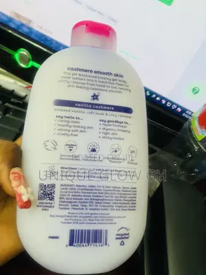 Evolution of Smooth Shea Better Cashmere Body Wash Vanilla