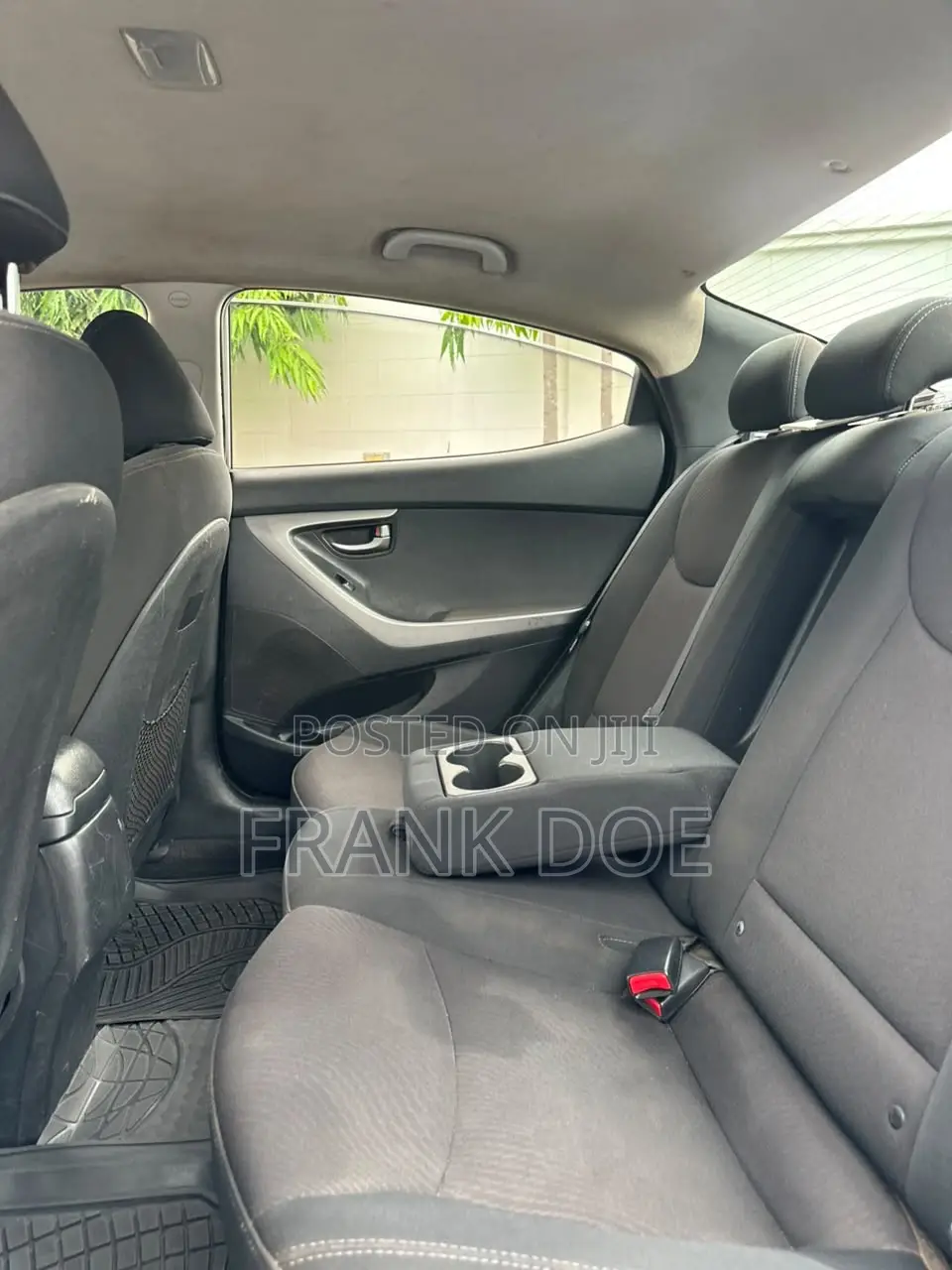 Hyundai Elantra SE Sedan FWD (1.8L 4cyl 6A) 2016 Gray