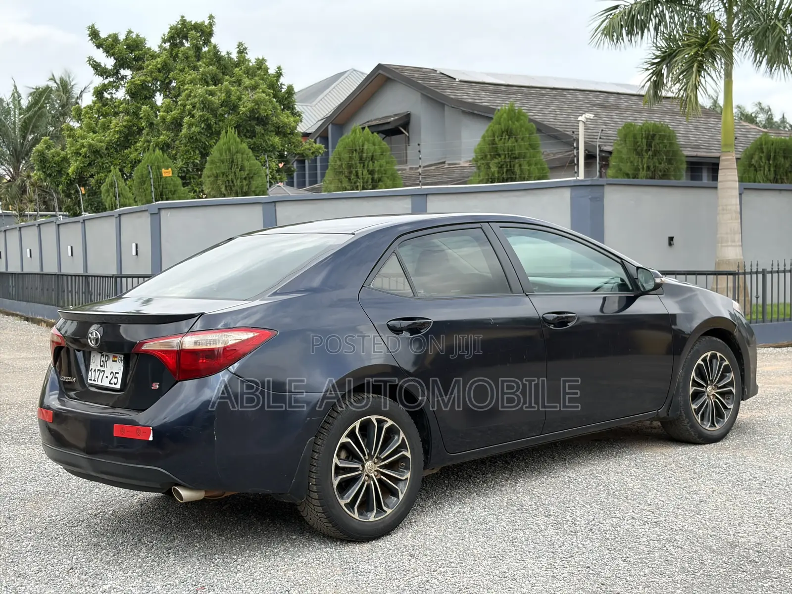 Toyota Corolla S 4dr Sedan (1.8L 4cyl CVT) 2015 Blue