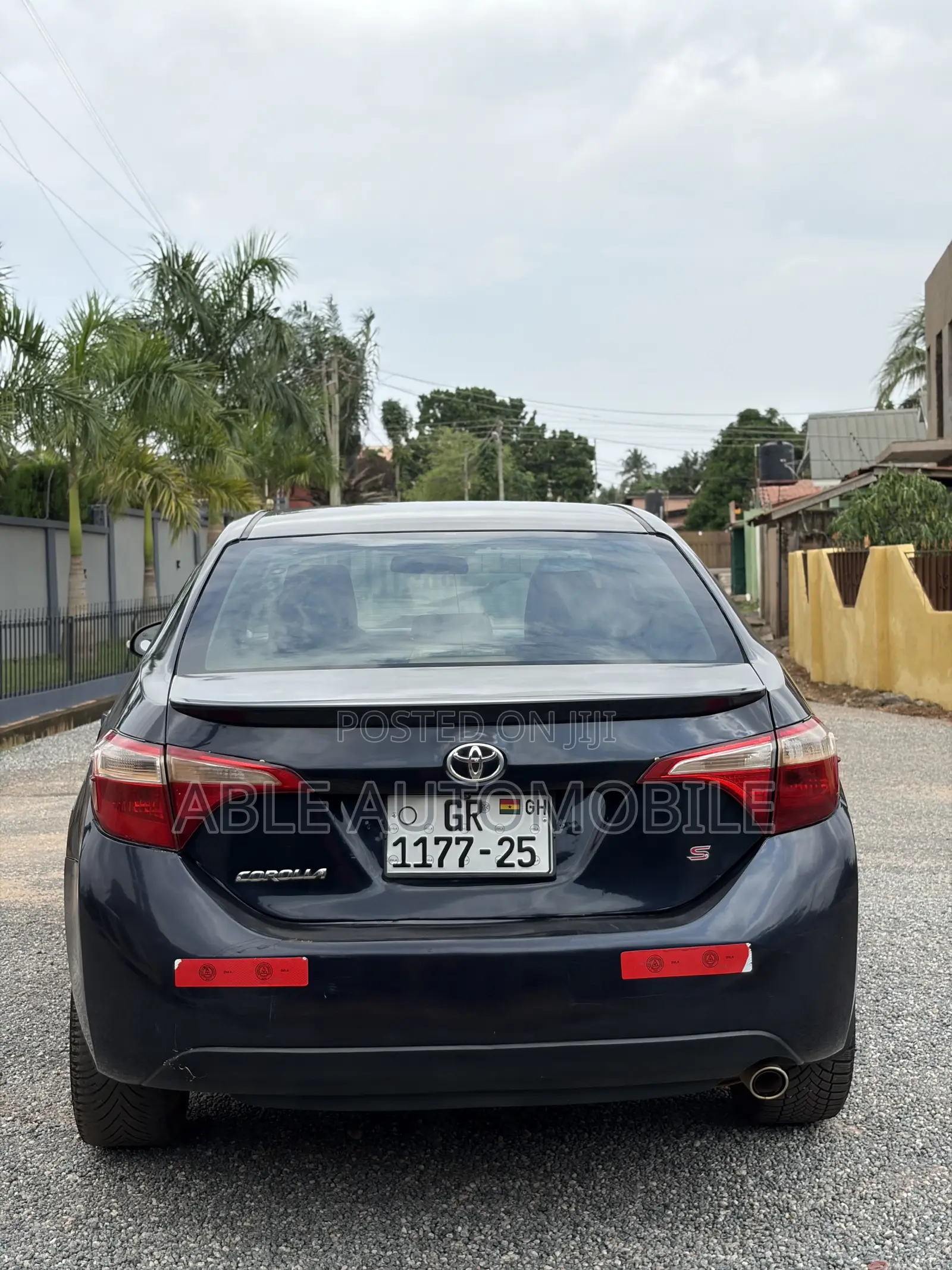 Toyota Corolla S 4dr Sedan (1.8L 4cyl CVT) 2015 Blue