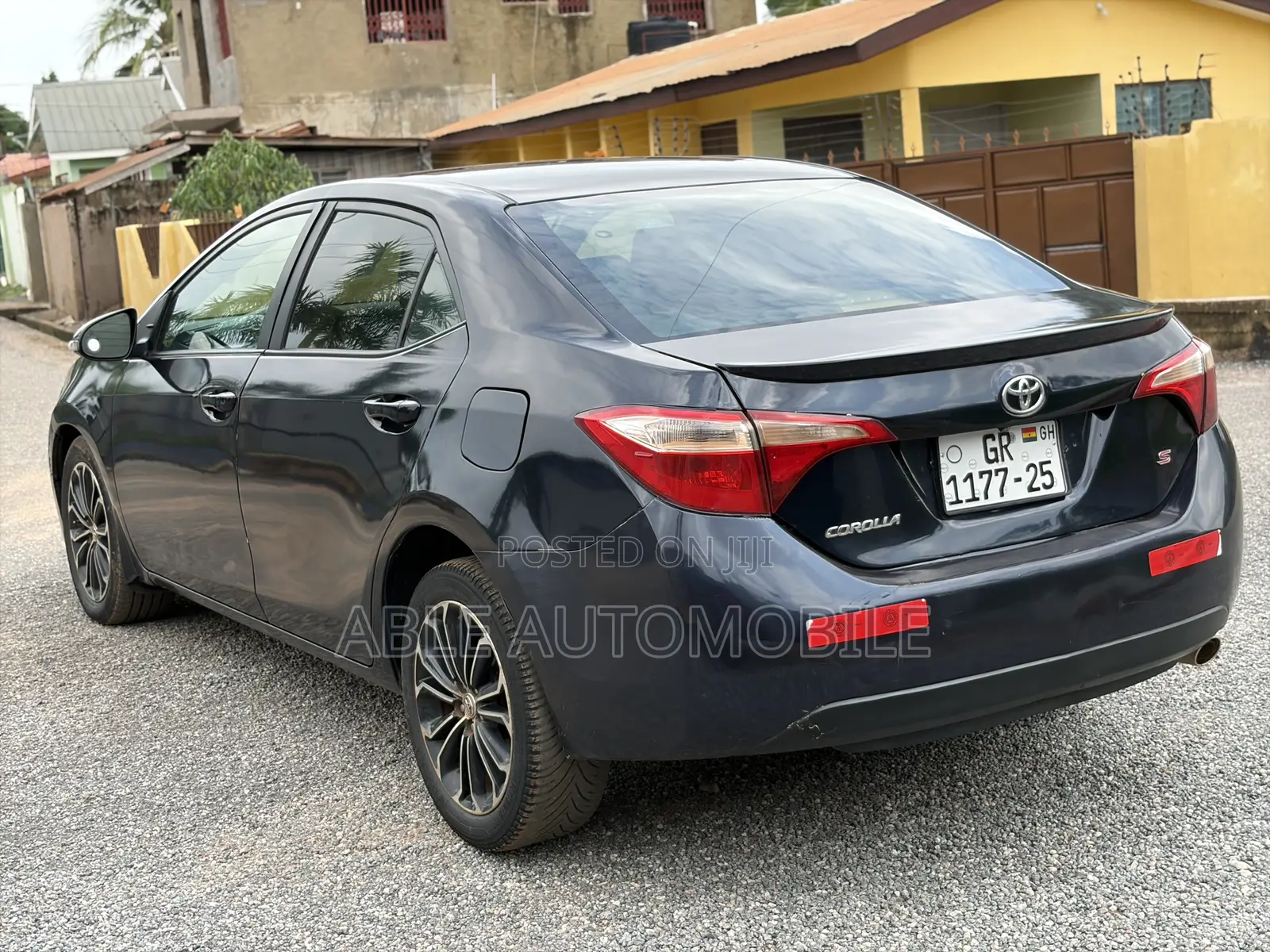 Toyota Corolla S 4dr Sedan (1.8L 4cyl CVT) 2015 Blue
