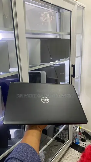 Laptop Dell Latitude 5490 16GB Intel Core i5 SSD 256GB