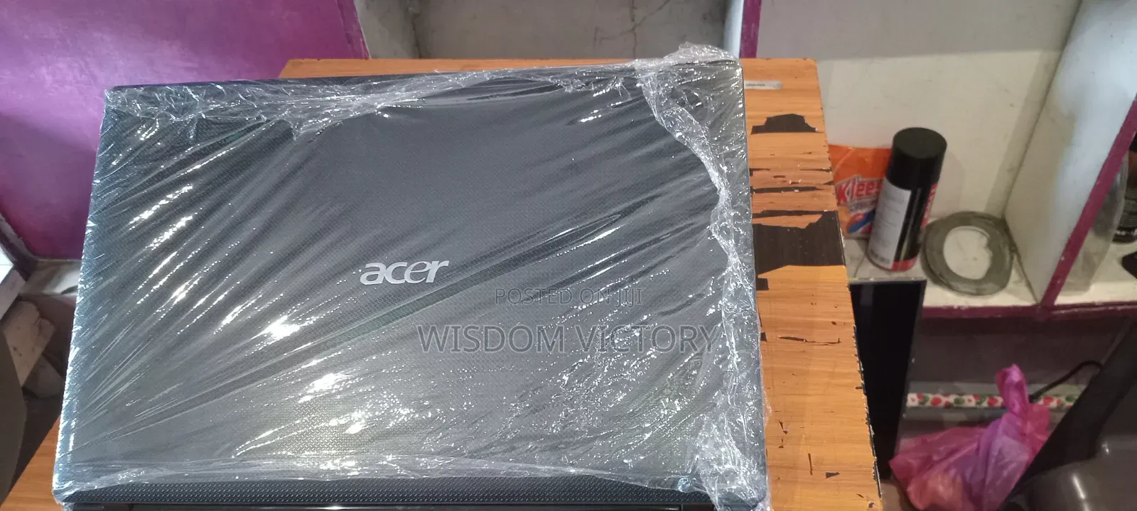 New Laptop Acer 4GB Intel Core i3
