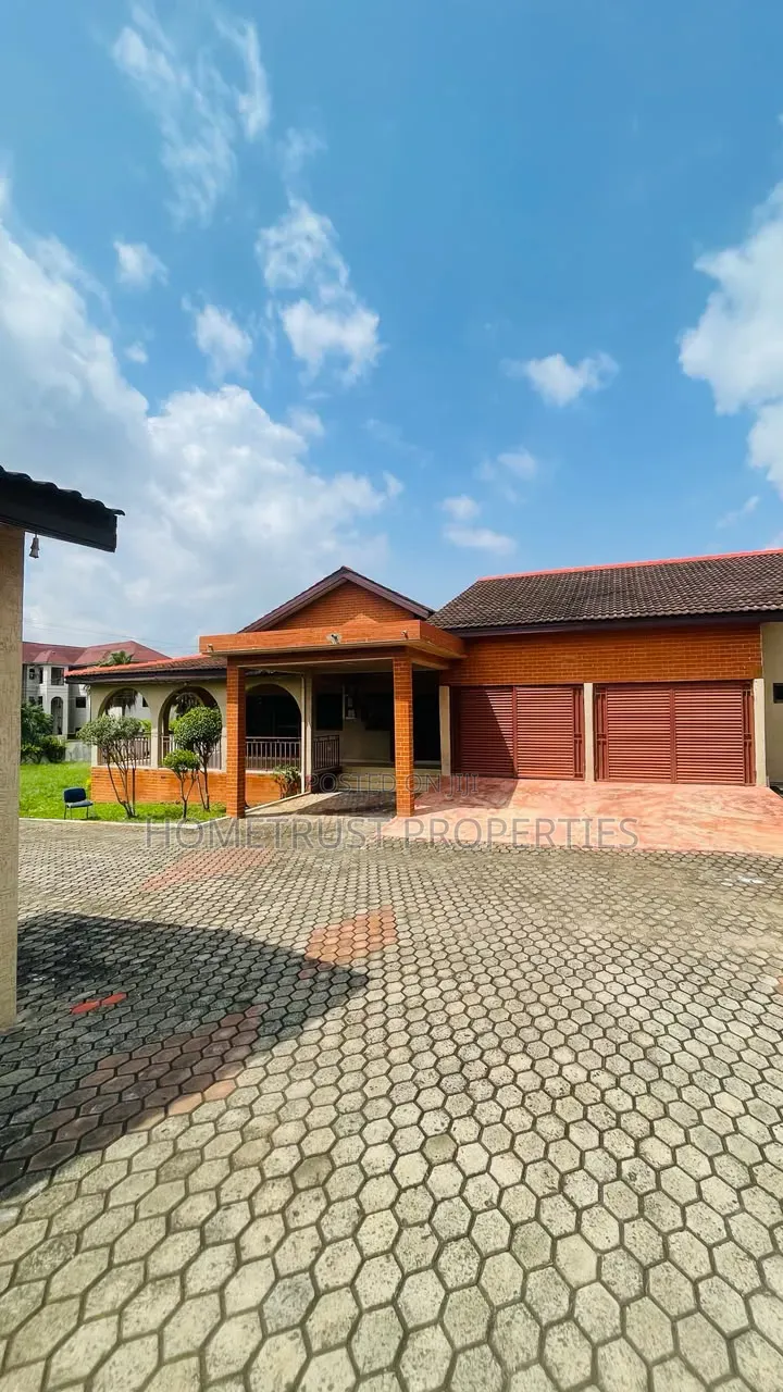 6bdrm House in North Legon for rent