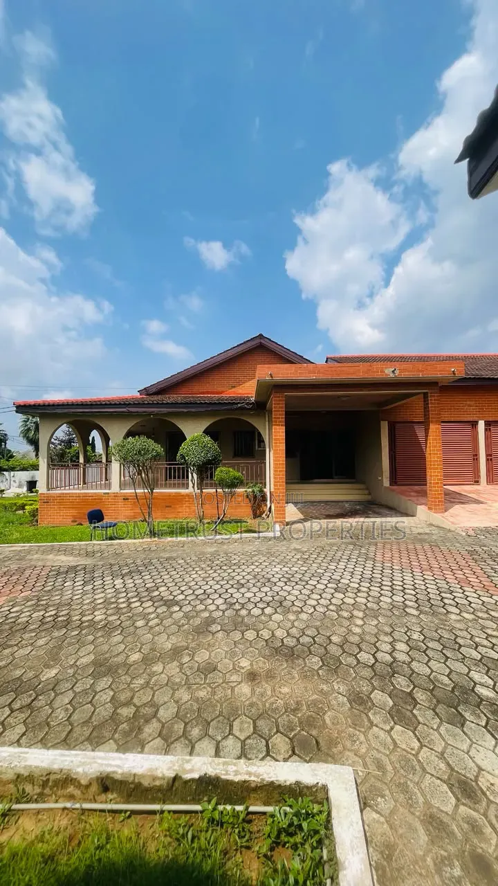 6bdrm House in North Legon for rent