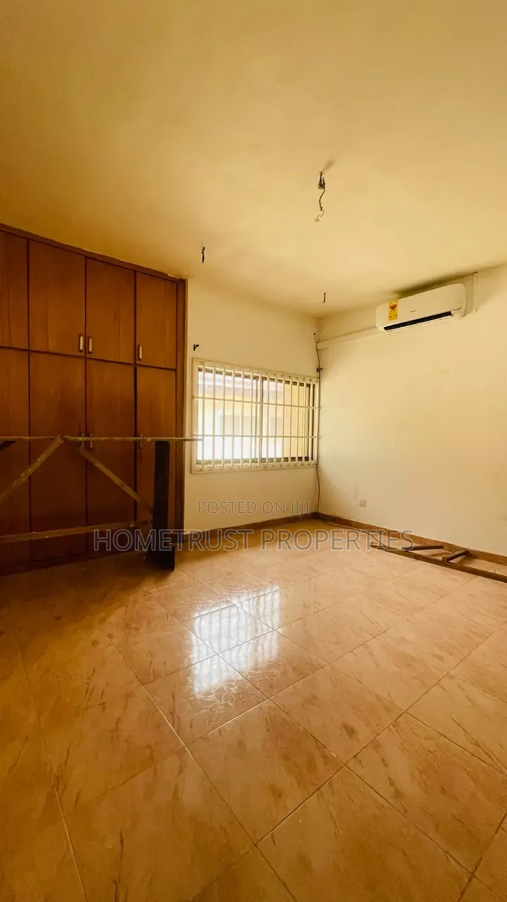 6bdrm House in North Legon for rent