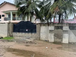 6bdrm House in Luda Estate, Old Barrier for sale