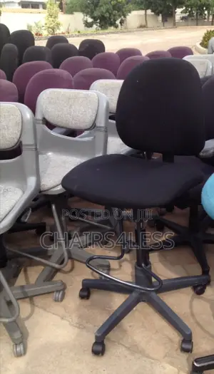 Used Lot of Chairs