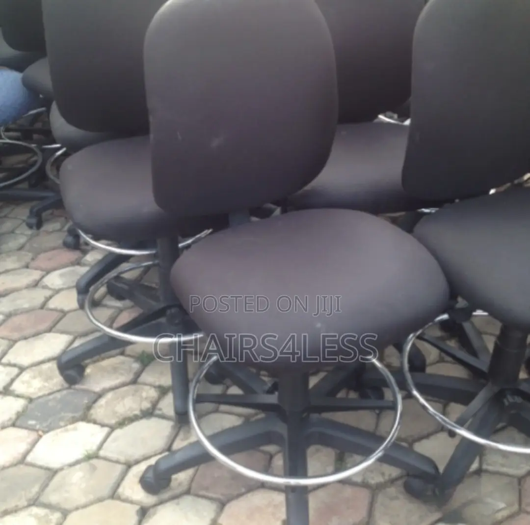 Used Lot of Chairs