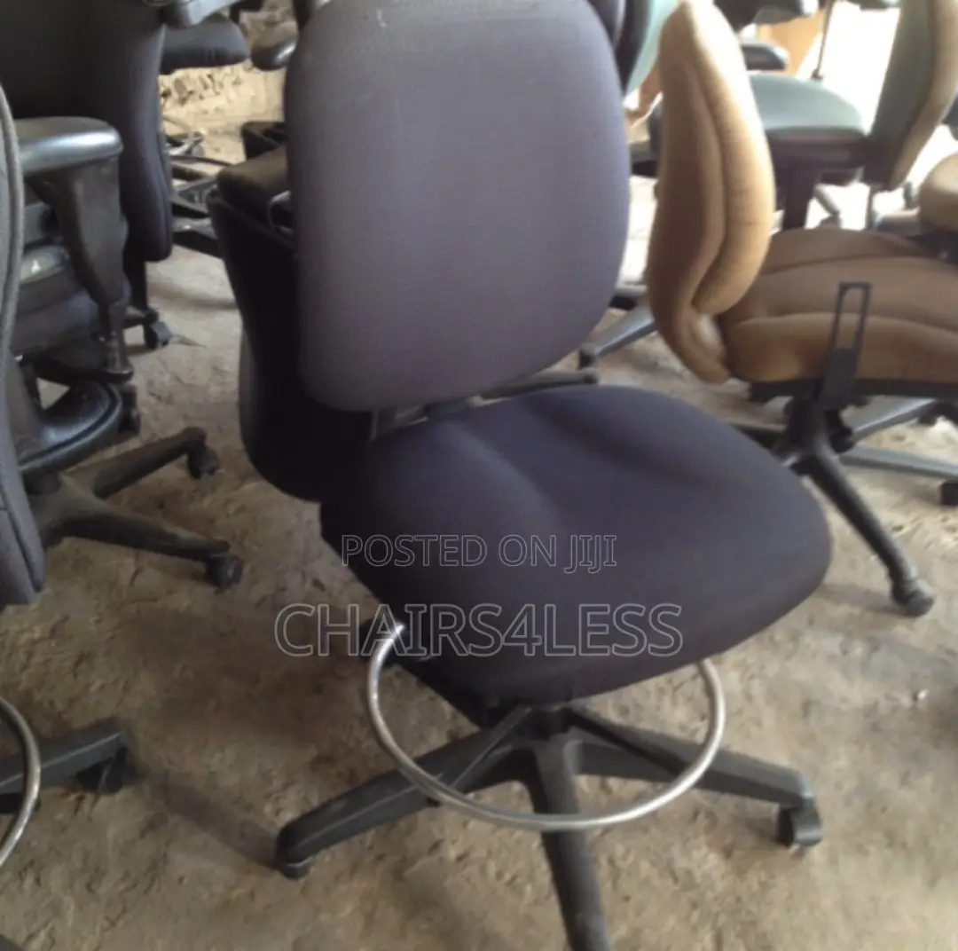 Used Lot of Chairs