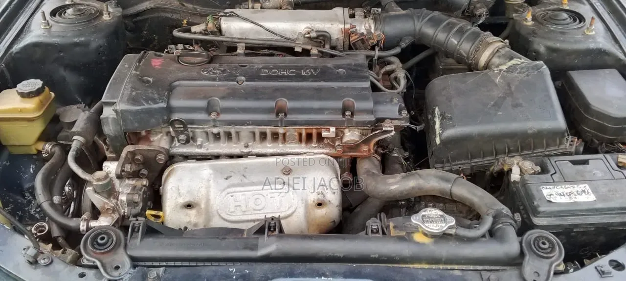 Hyundai Elantra 2001 Blue