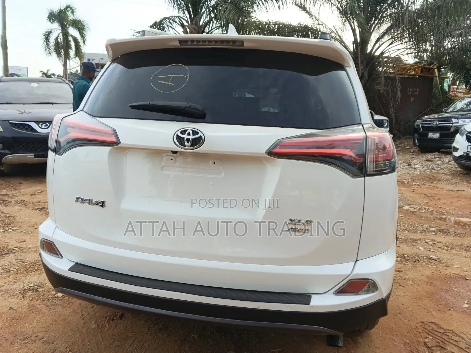 Toyota RAV4 2017 White