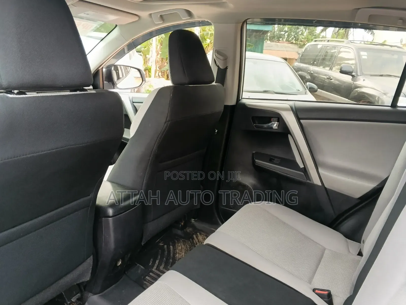Toyota RAV4 2017 White