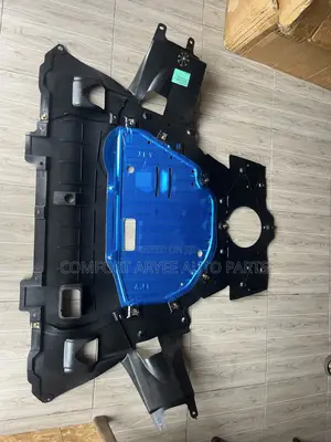 Honda CRV 2017 Engine Panel
